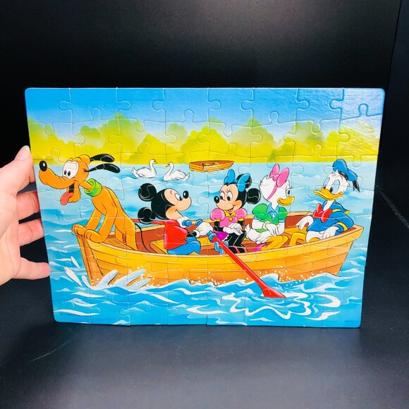 Vintage 1989 Mickey Mouse & Friends Jigsaw Puzzle -64 Chunky pcs COMPLETE - Picture 7 of 11